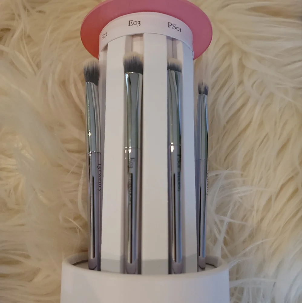 15 Twenty #winkwink  8-piece Brush Set